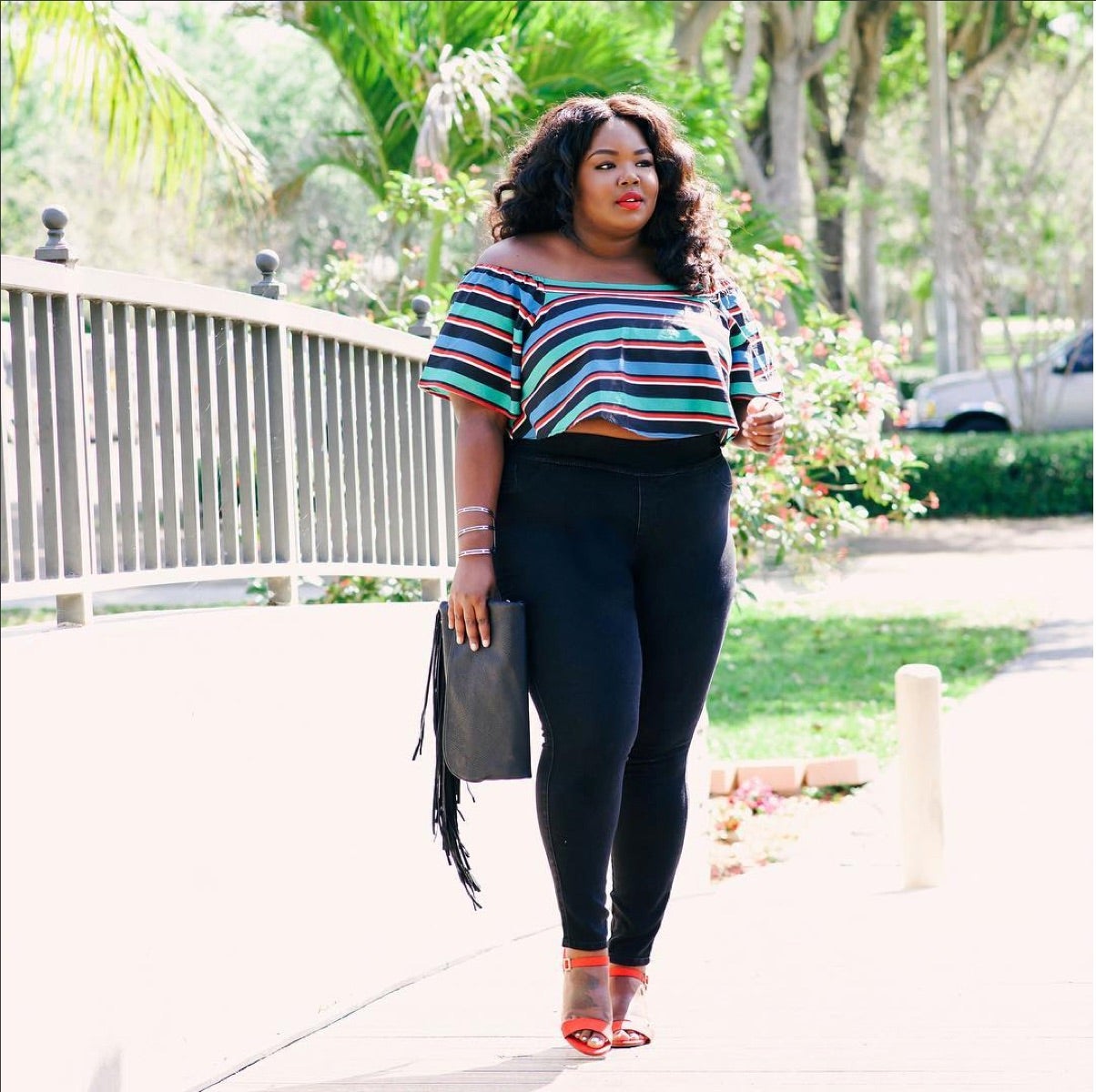 17 Fabulous Bloggers That Prove Curvy Girls and Crop Tops are the Perfect Match
